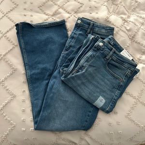 2 pairs - Old navy higher high rise flared jeans
